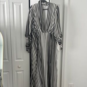 Fashion Nova Black and White Striped Long Sleeve Dress